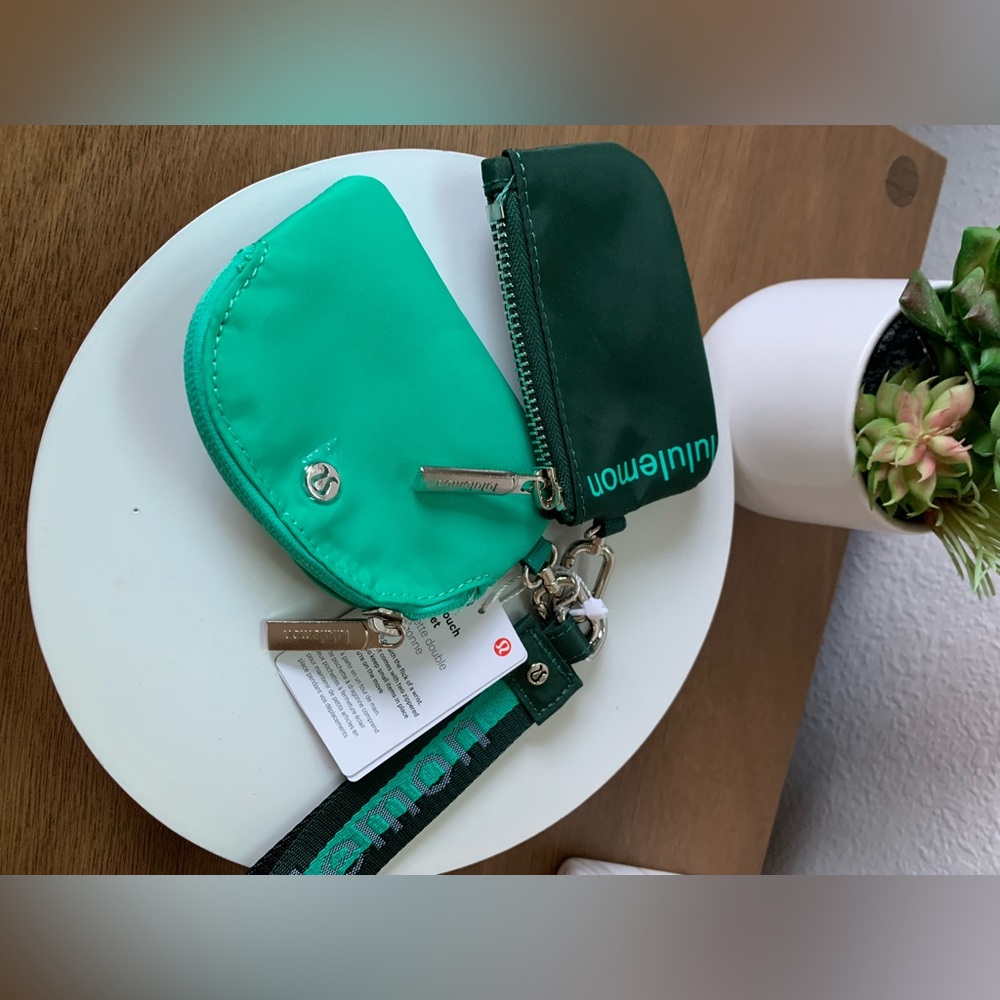 lululemon dual pouch wristlet